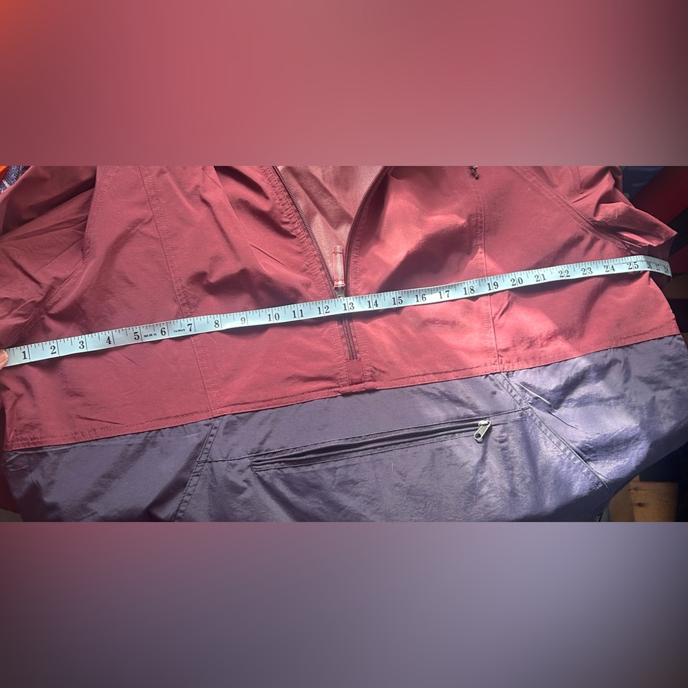 Outdoor Shaping Nylon Hooded pullover jacket - Picture 5 of 7